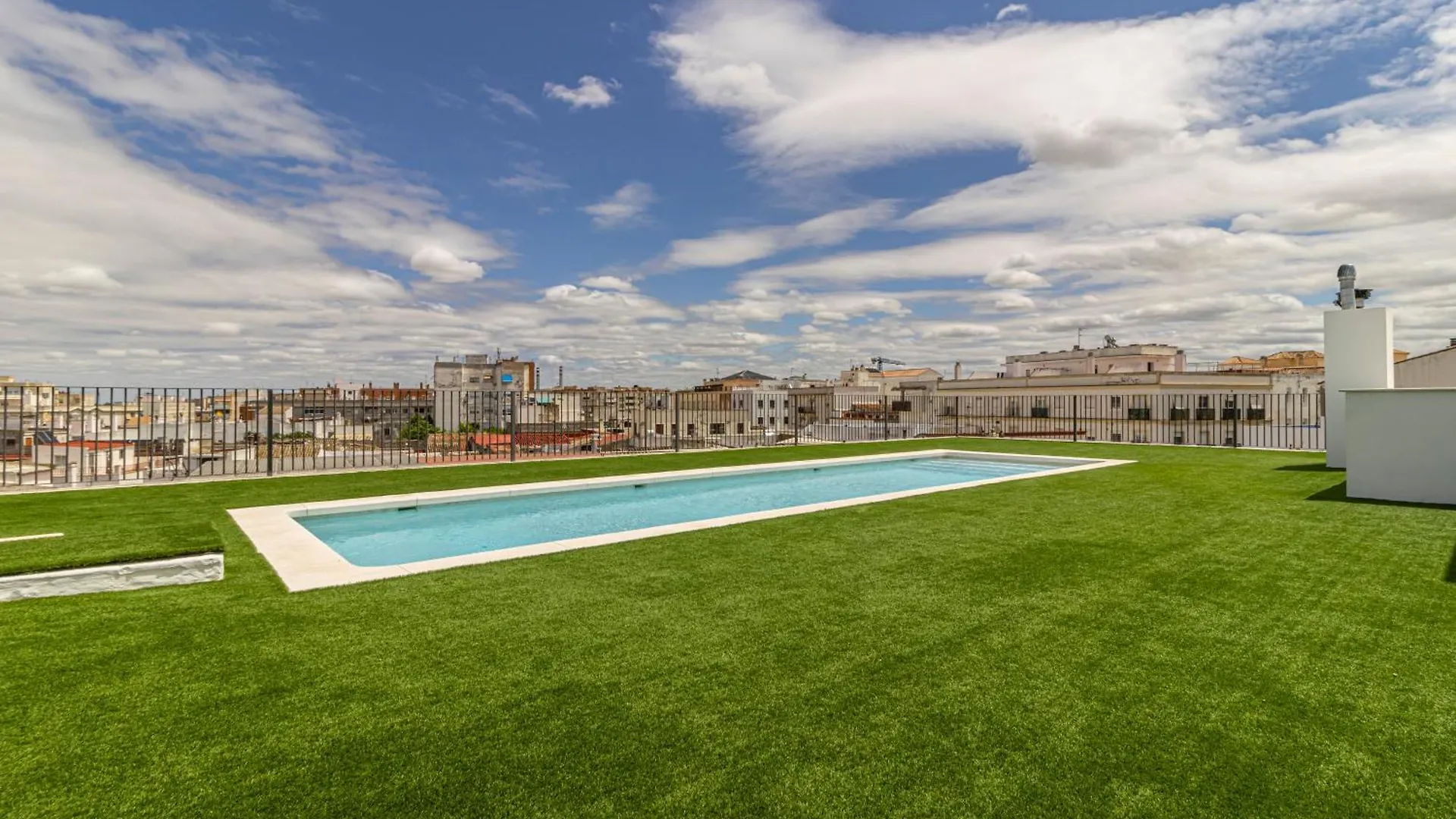 Allo Apartments San Clemente Centro 2 Habitaciones Parking Y Piscina Jerez de la Frontera Spain